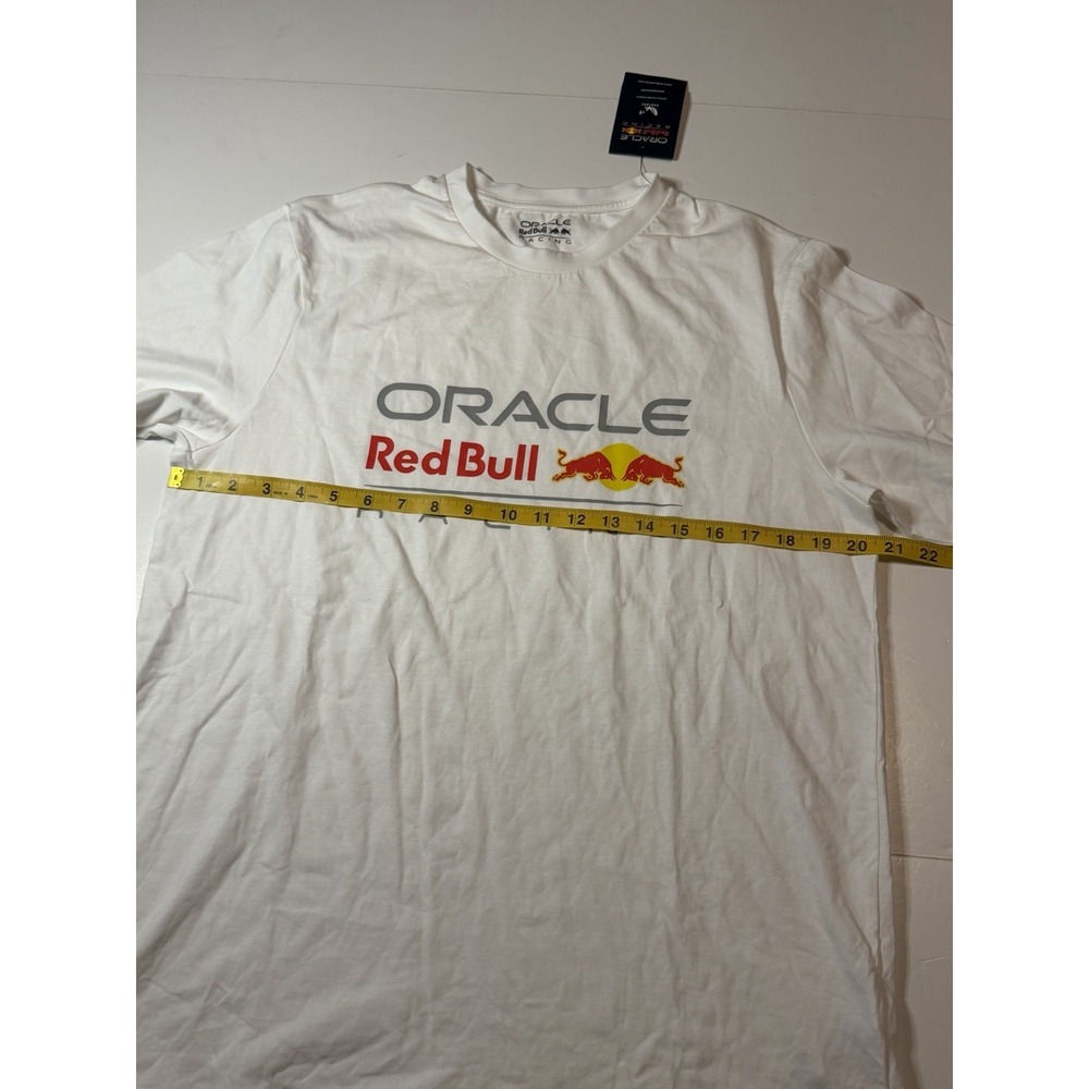 ORACLE Red Bull Racing NWT F1 Formula 1 Castore Tshirt Men's Large - Picture 8 of 9